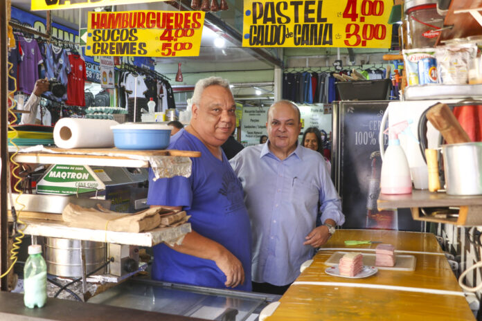 vGovernador Ibaneis Rocha visitou a cidade, onde o GDF atua para melhorar o tráfego com obras como o túnel, a reforma da Avenida Hélio Prates e o atendimento em saúde e educação